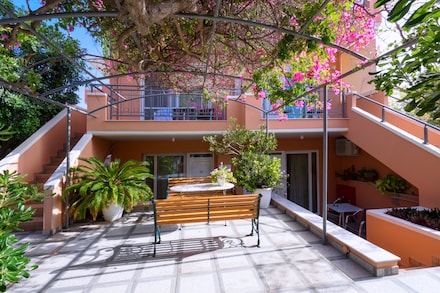 Poseidon Apartments