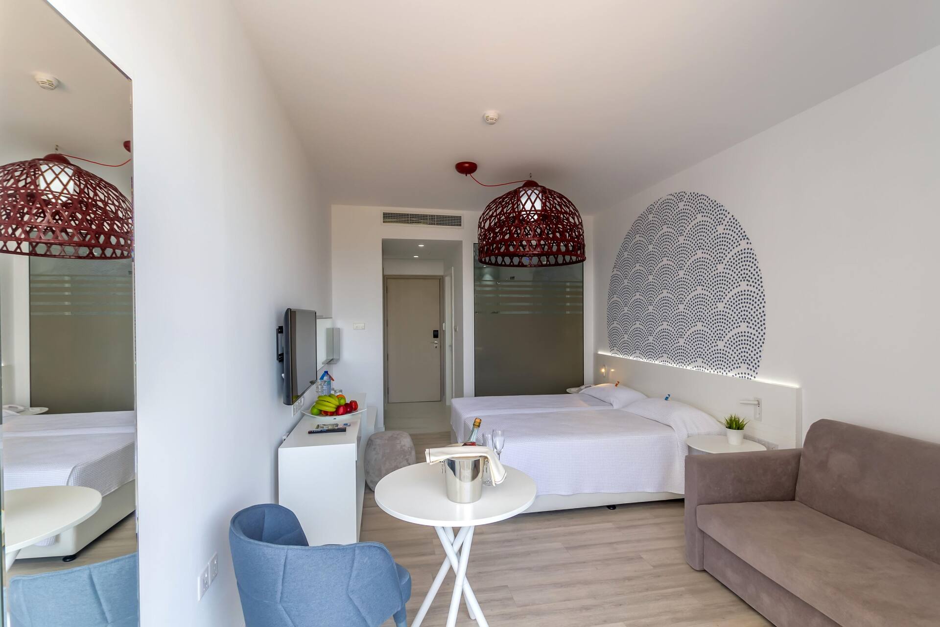 <p>Superior-huone</p>