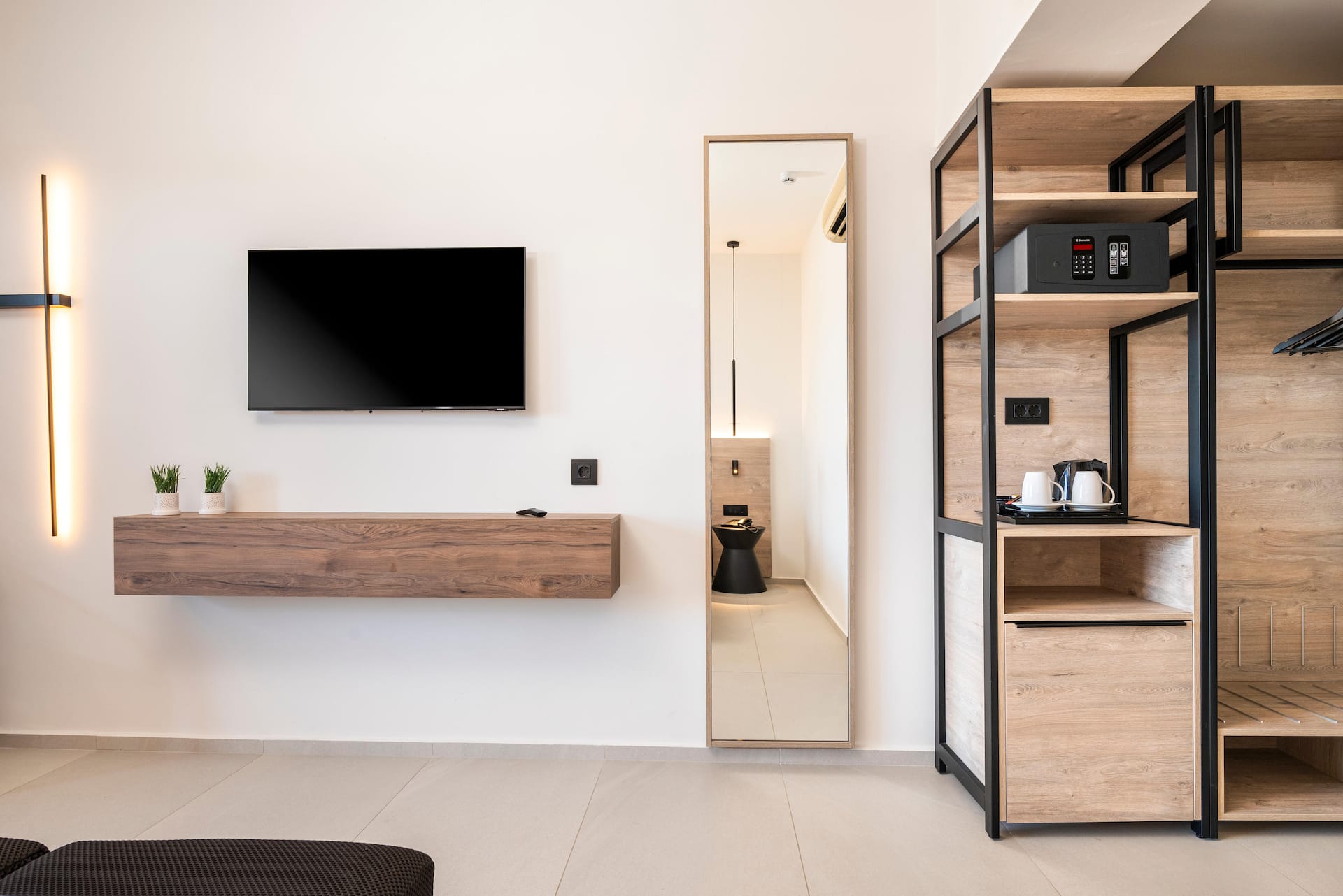 <p>Kahden hengen huone, merinäköala</p>