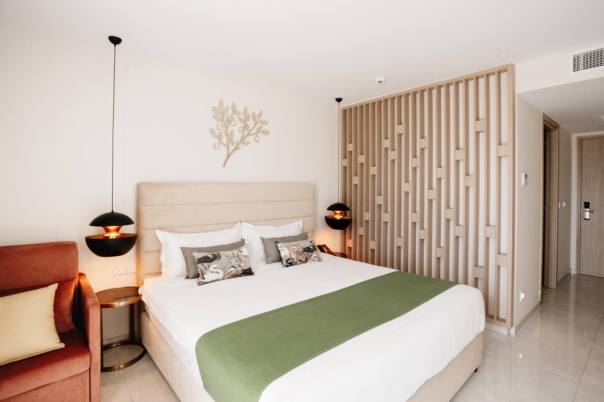 <p>Superior-huone</p>