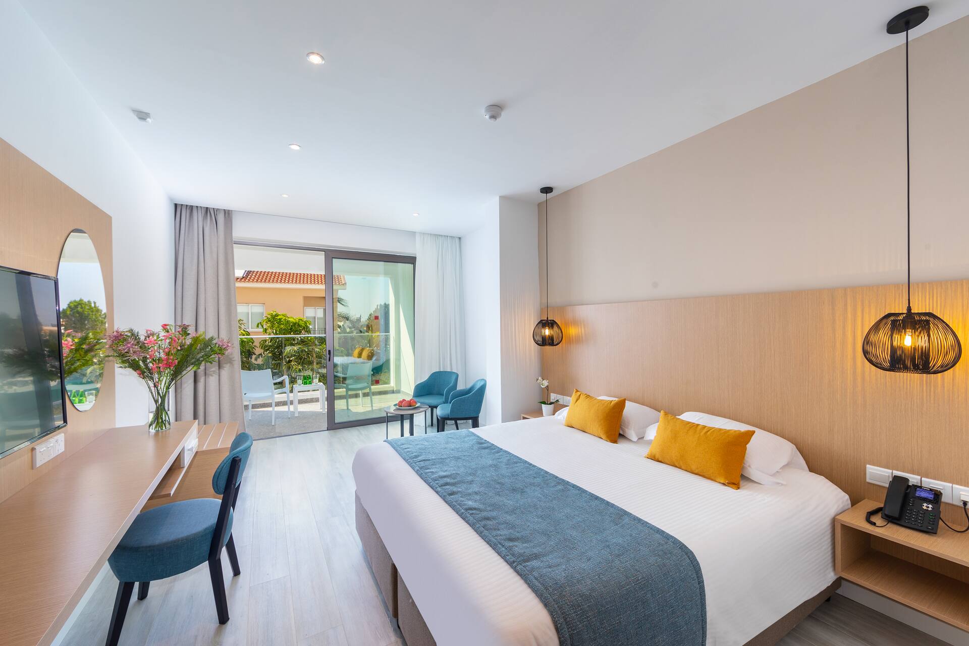 <p>Kahden hengen huone</p>