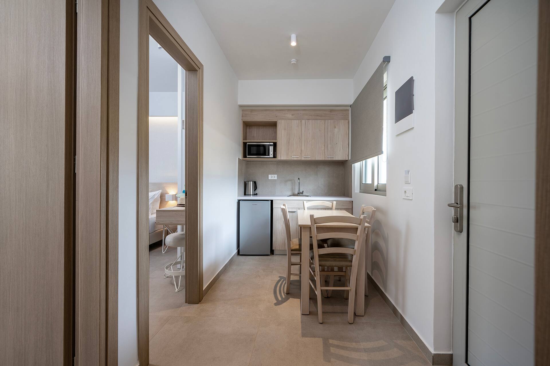 <p>perhehuone, kaksi makuuhuonetta</p>