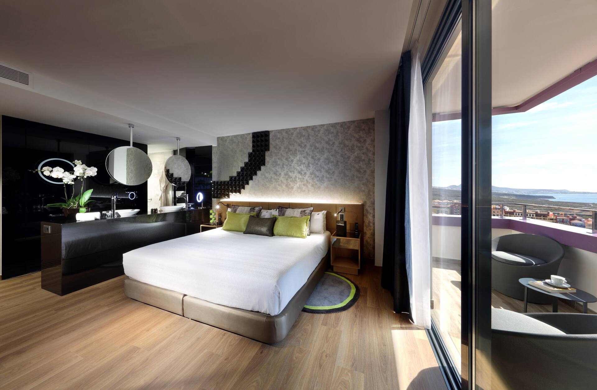 <p>Deluxe Gold -huone</p>