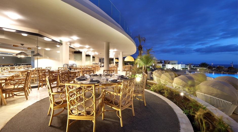 Hard Rock Hotel Tenerife 18