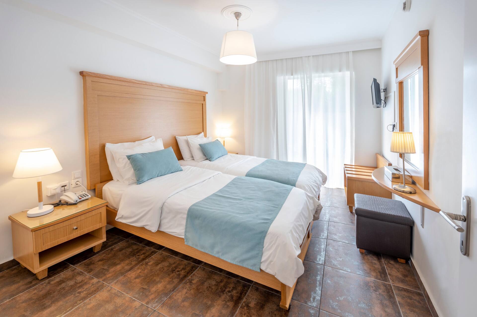 <p>Suite-kaksio / Family Suite -huoneisto</p>