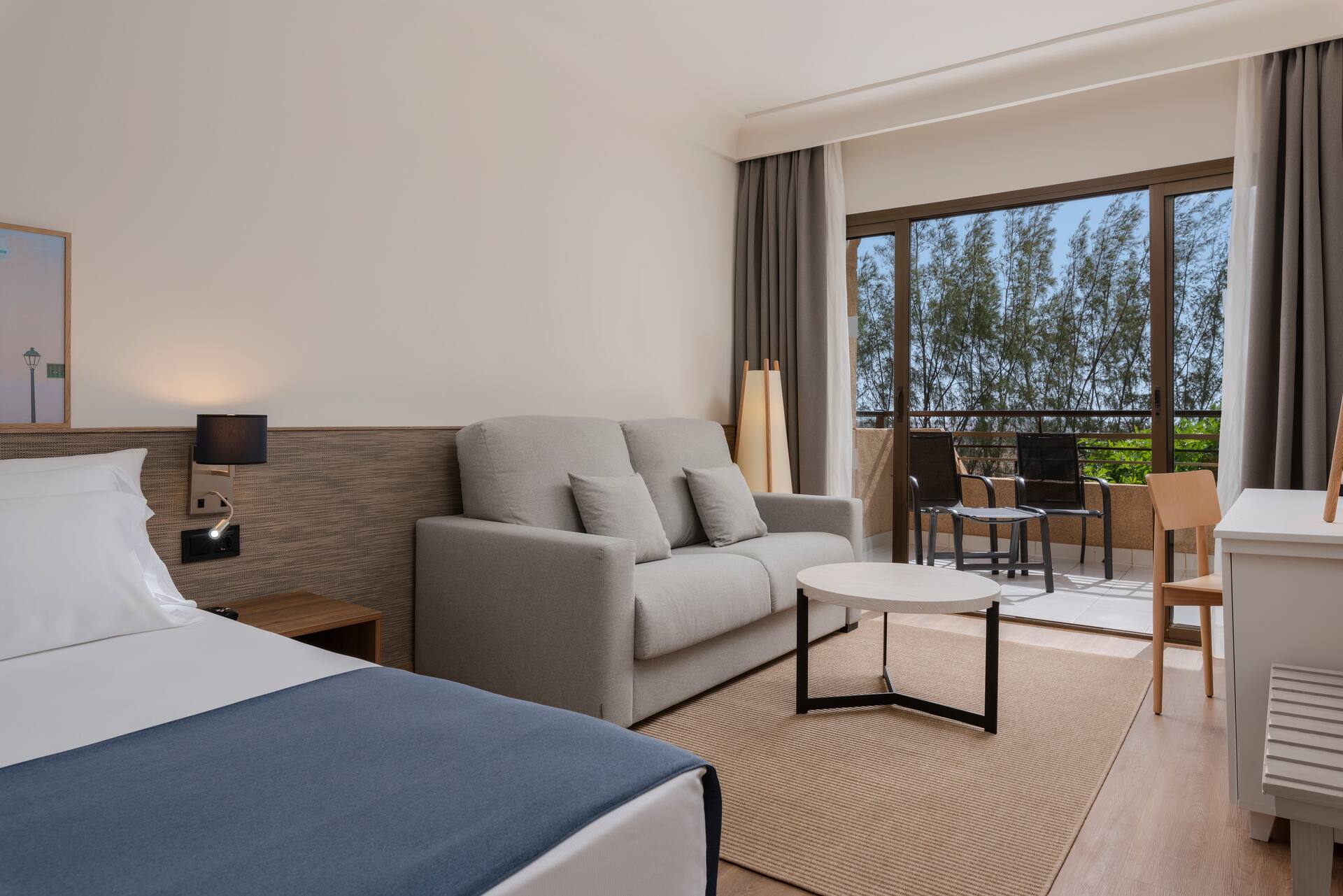 <p>Juniorsviitti</p>