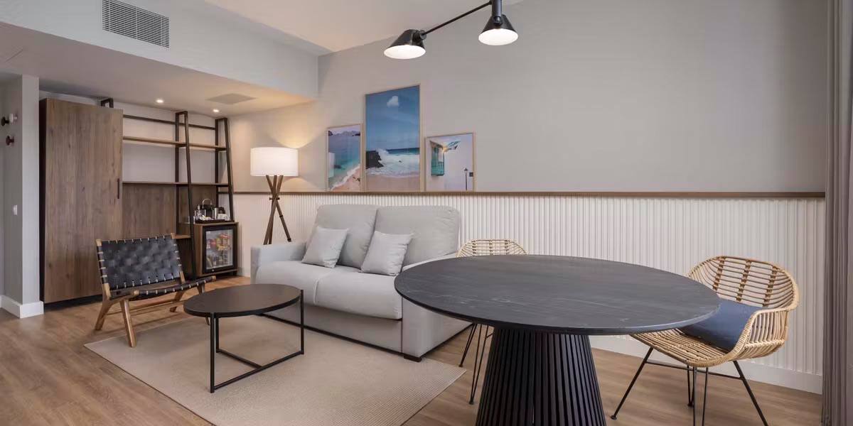 <p>Deluxe-juniorsviitti</p>