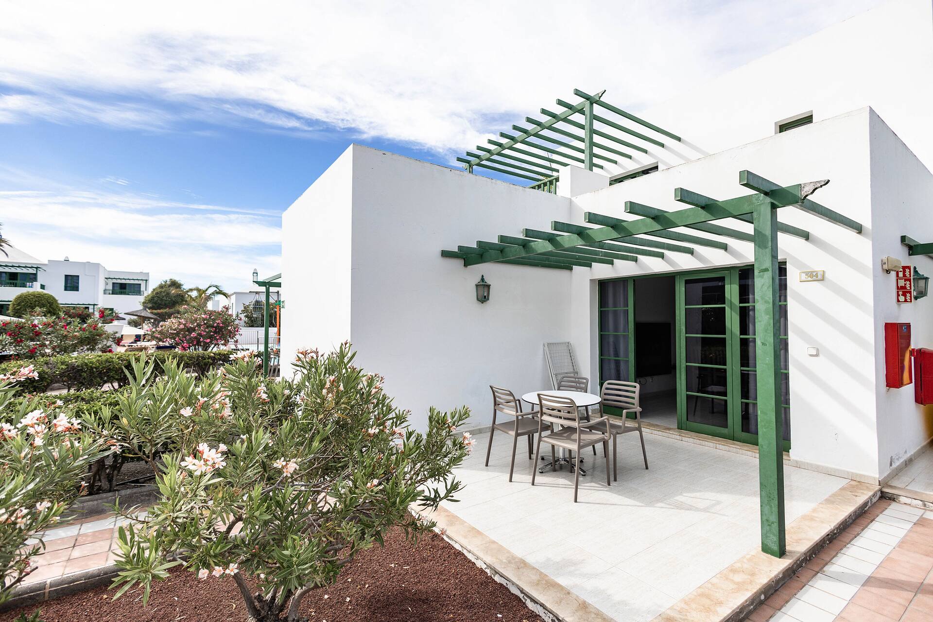 <p>Classic-kaksio/terassi</p>