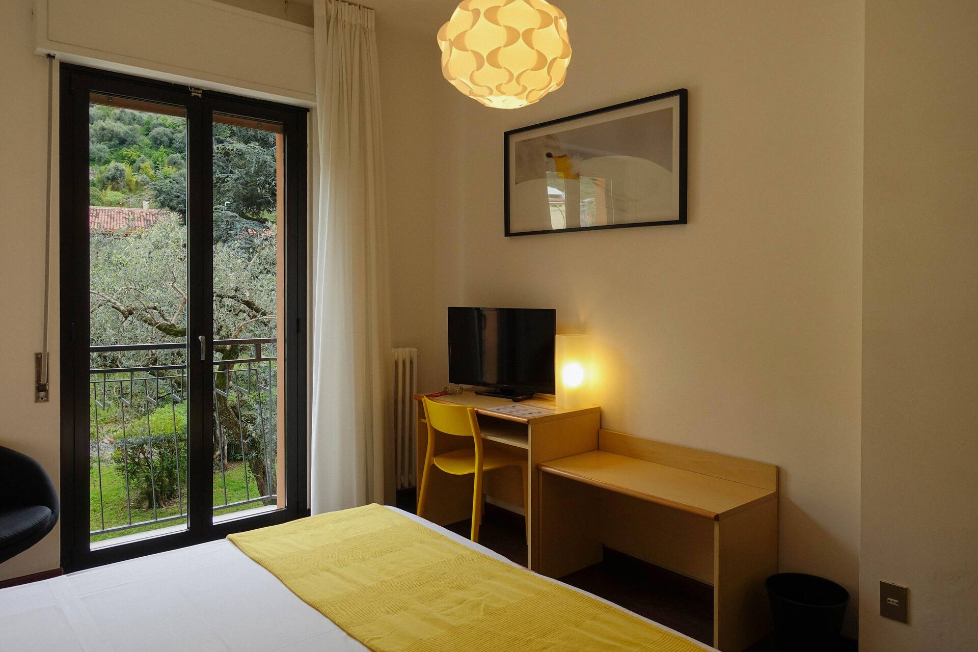 <p>Kahden hengen huone, ranskalainen parveke</p>