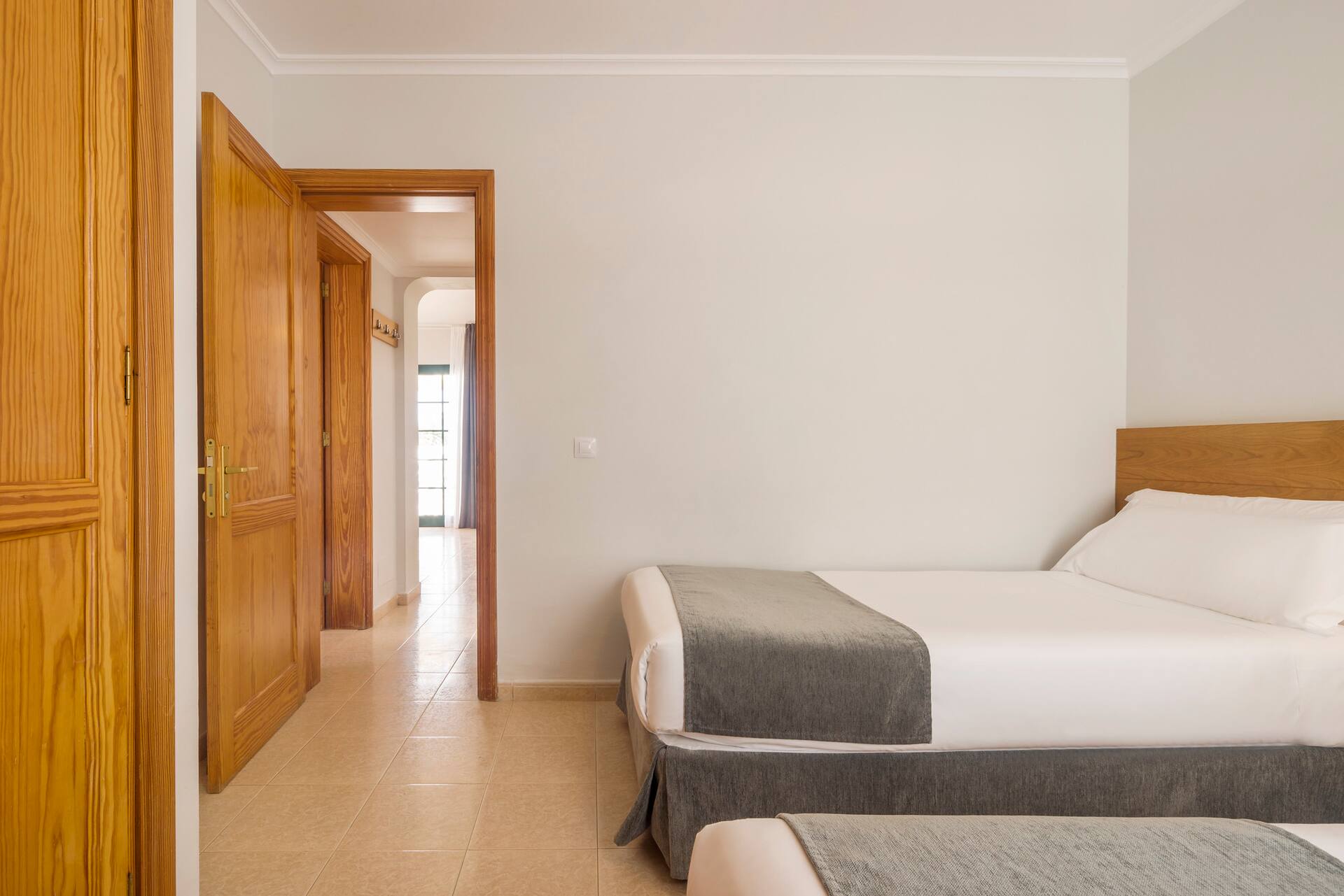 <p>Bungalow, kaksi makuuhuonetta</p>