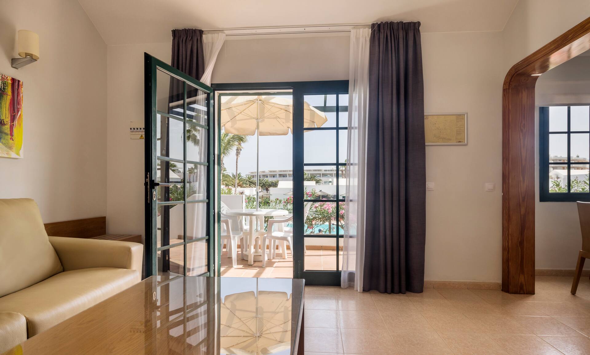 <p>Bungalow, kaksi makuuhuonetta</p>