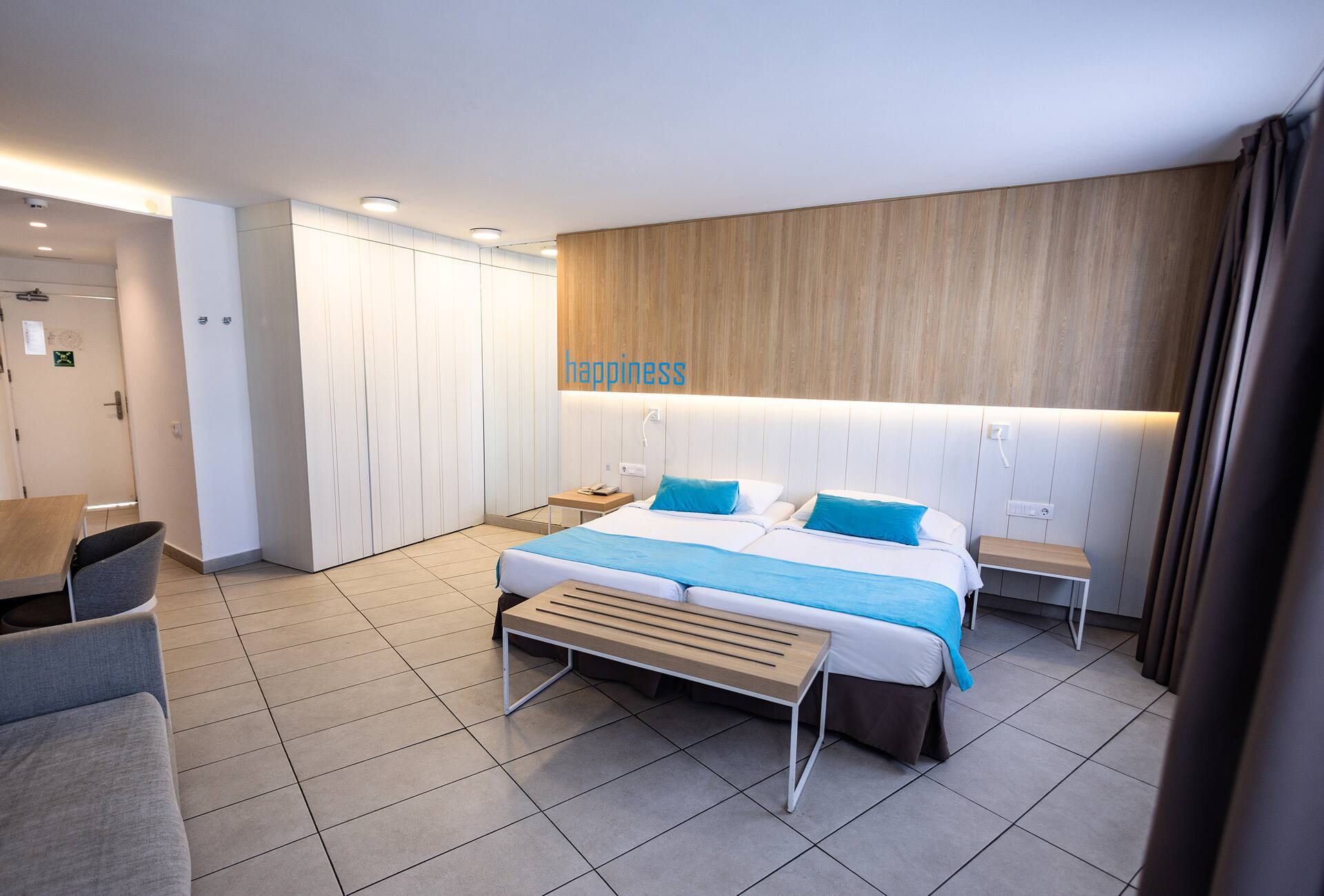 <p>Classic-huone</p>