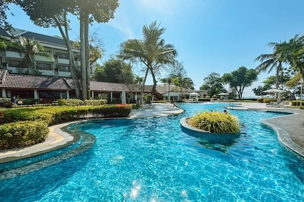 Novotel Rayong Rim Pae Resort