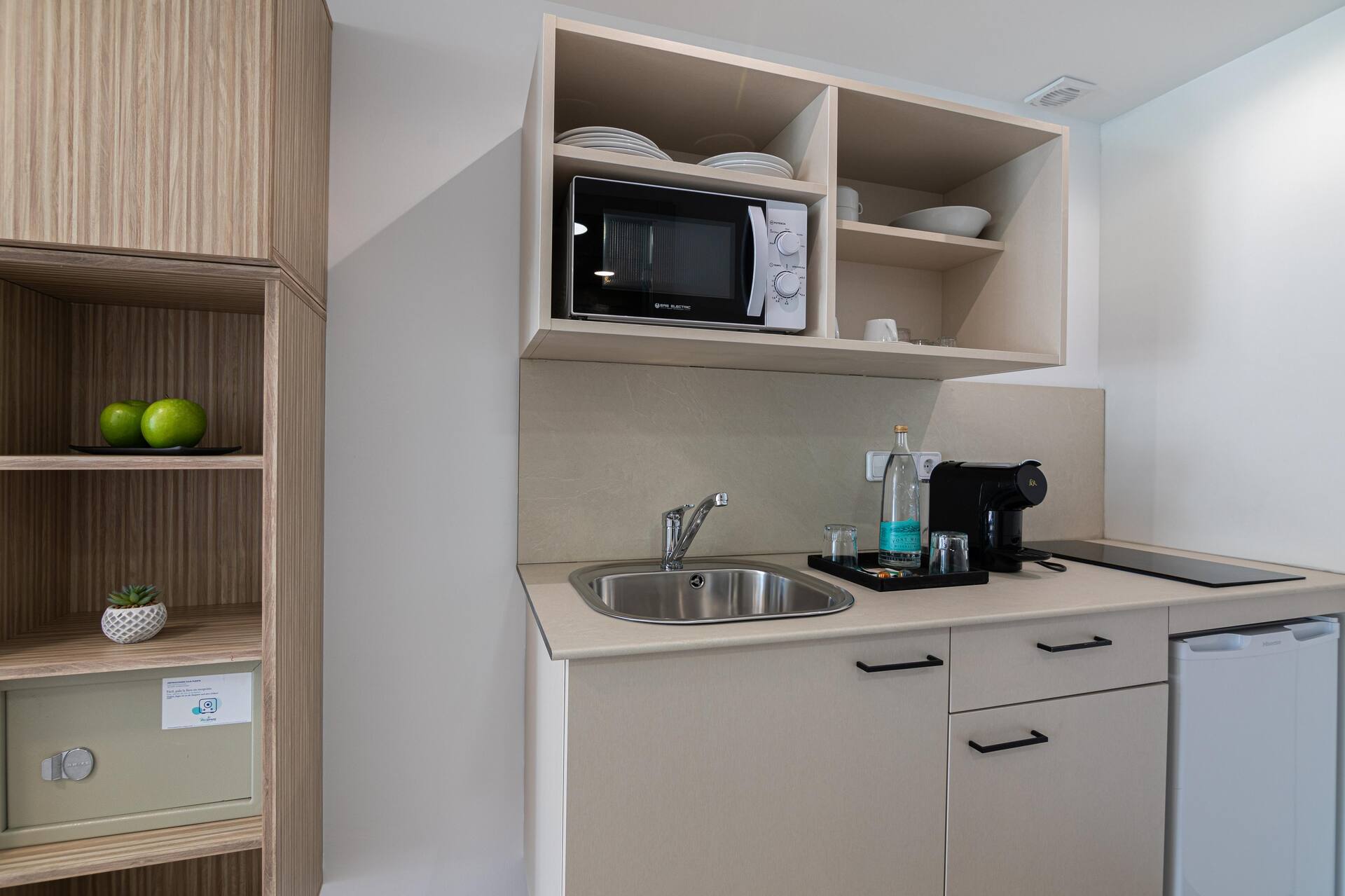 <p>Juniorsviitti</p>