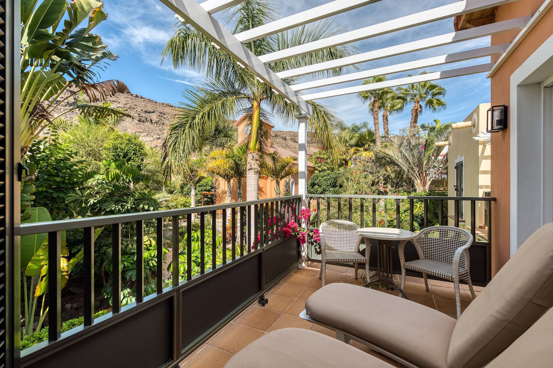 <p>Juniorsviitti</p>