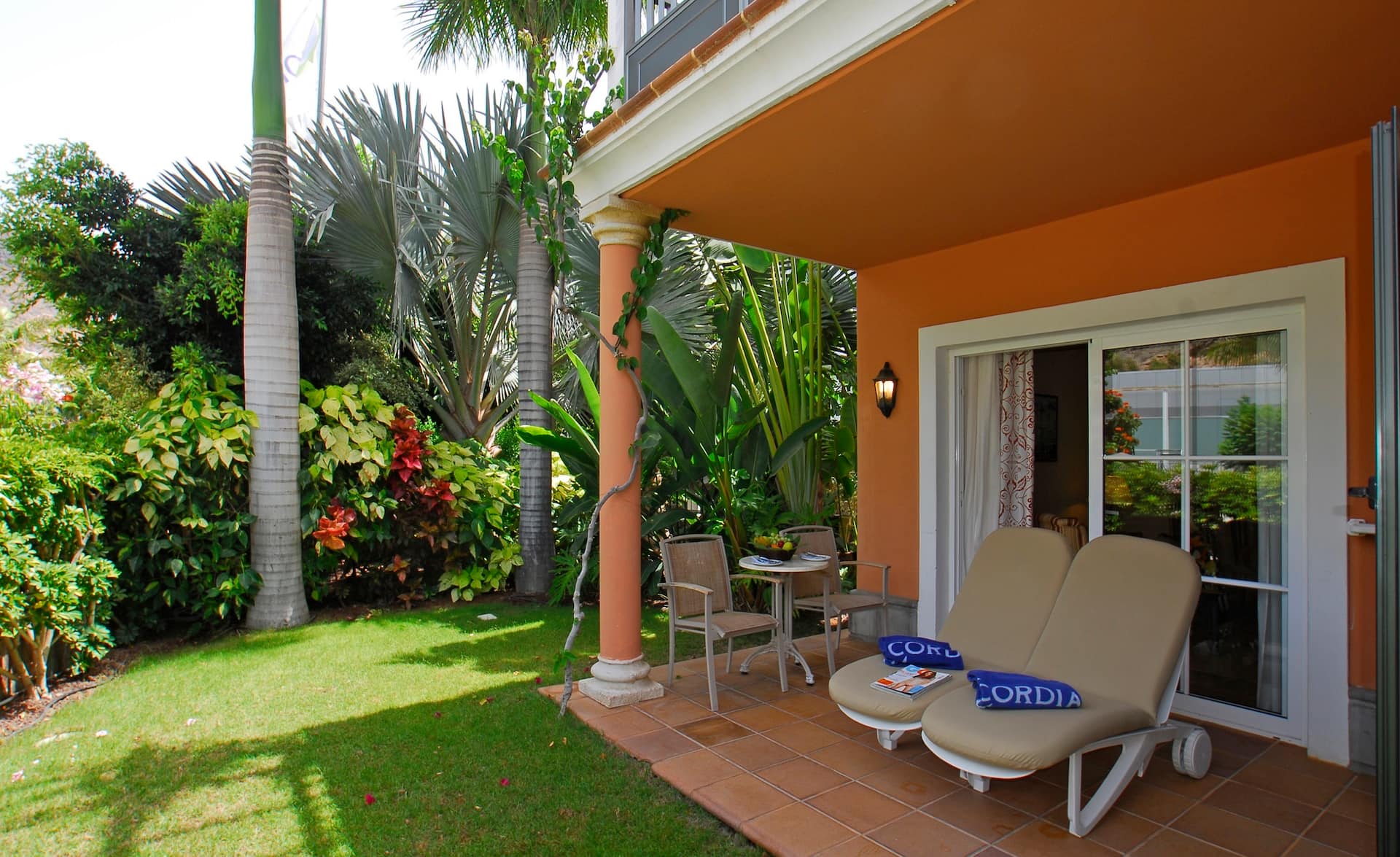 <p>Juniorsviitti</p>