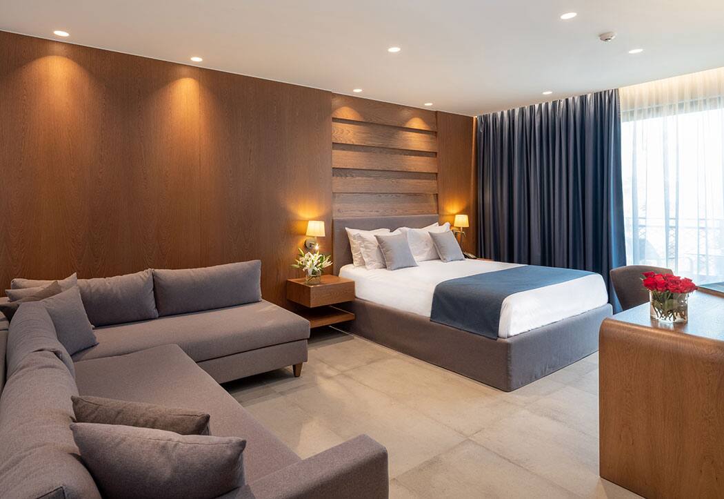 <p>Luxury-perhehuone lähellä merta</p>