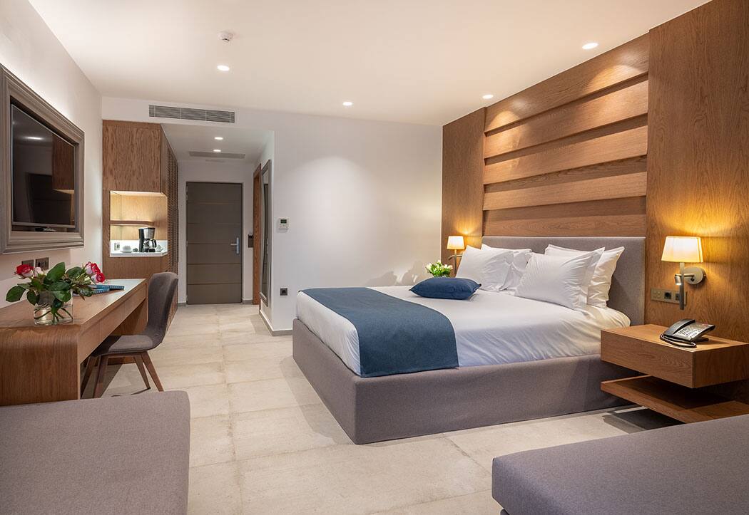 <p>Luxury-perhehuone</p>