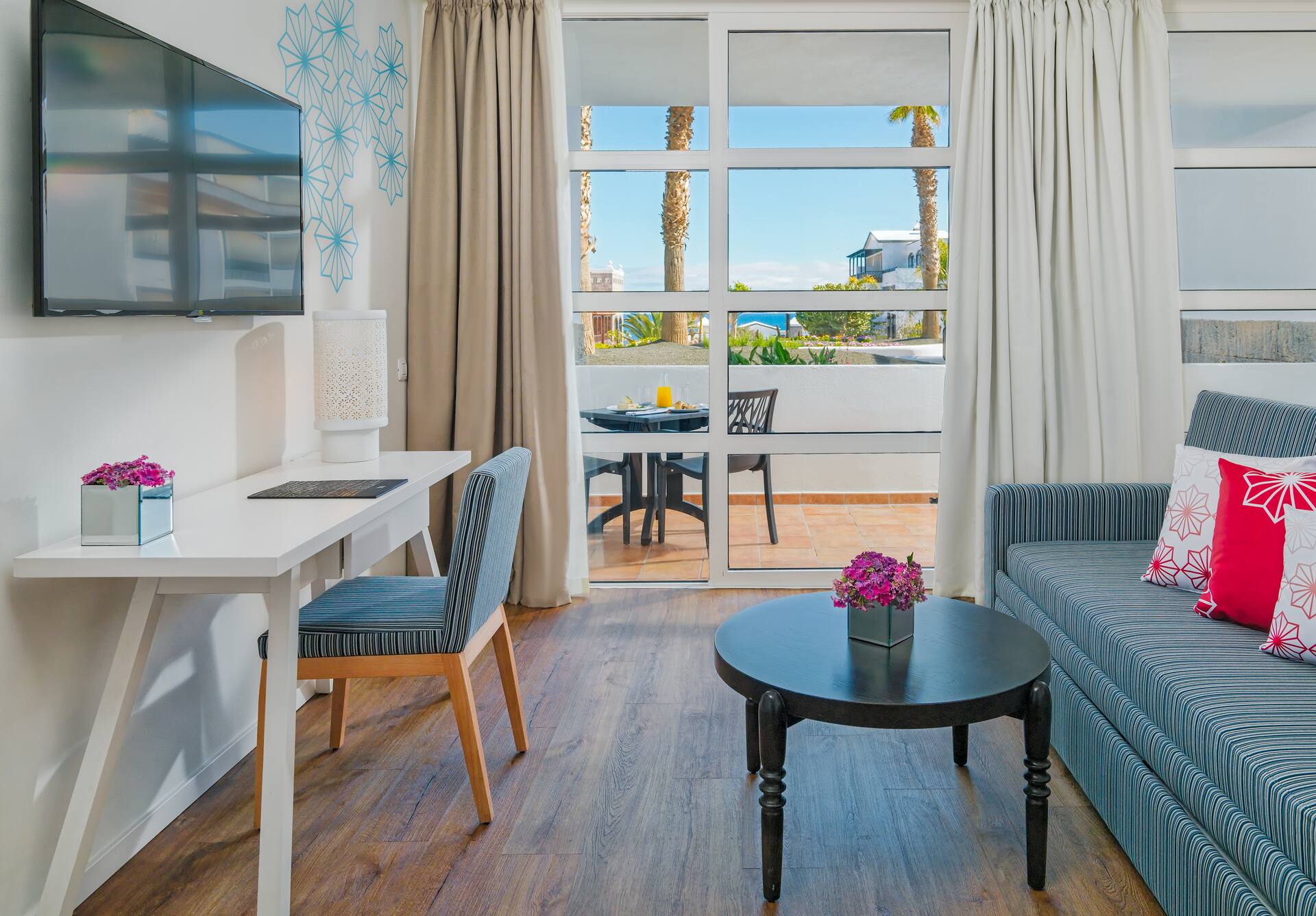 <p>Kahden hengen huone</p>