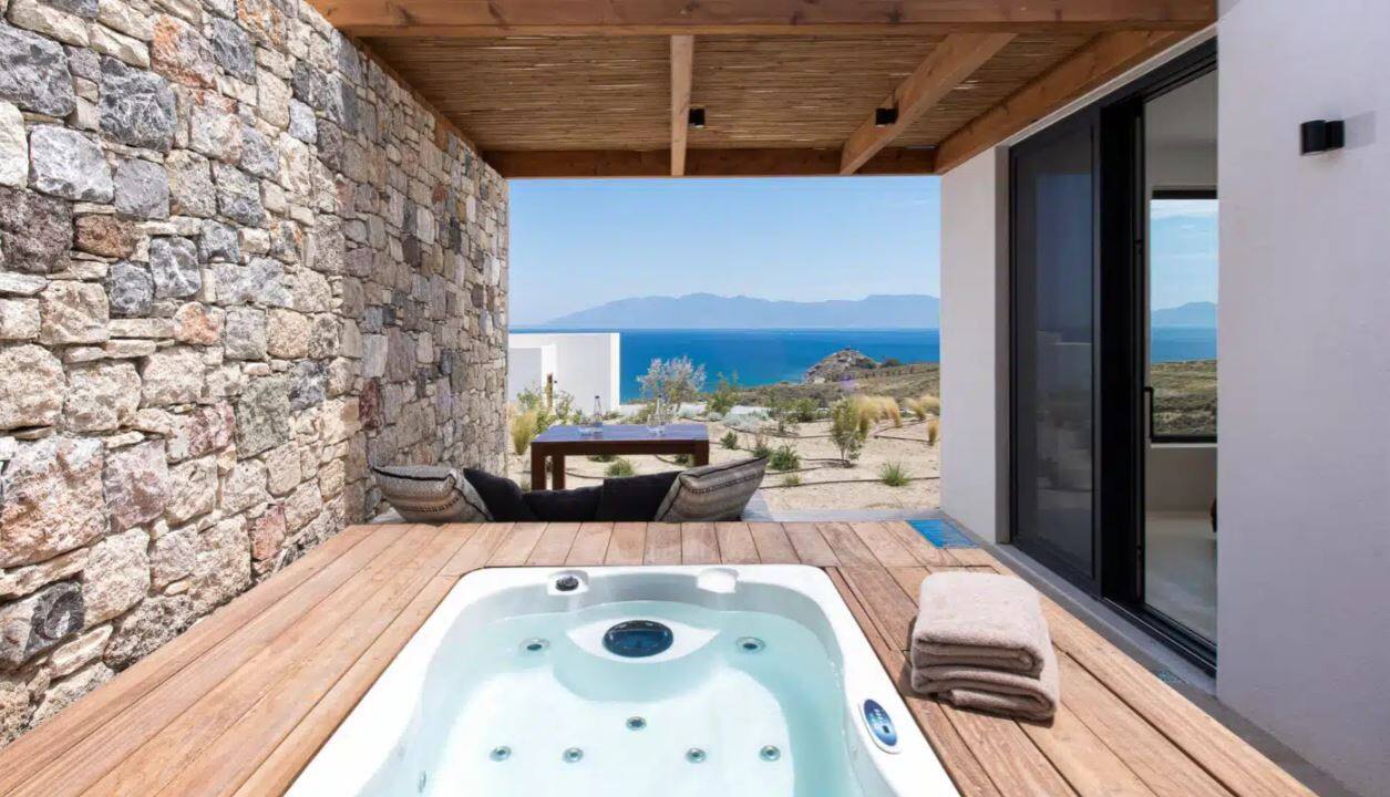 <p>juniorsviitti poreammeella</p>