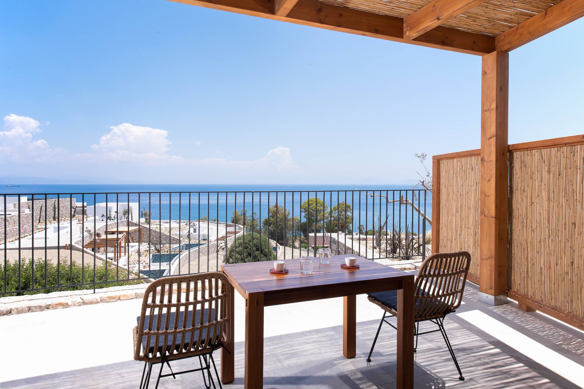 <p>Cave-juniorsviitti</p>