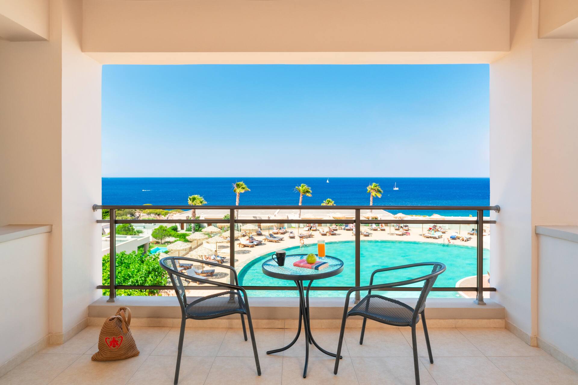 <p>Superior-huone</p>