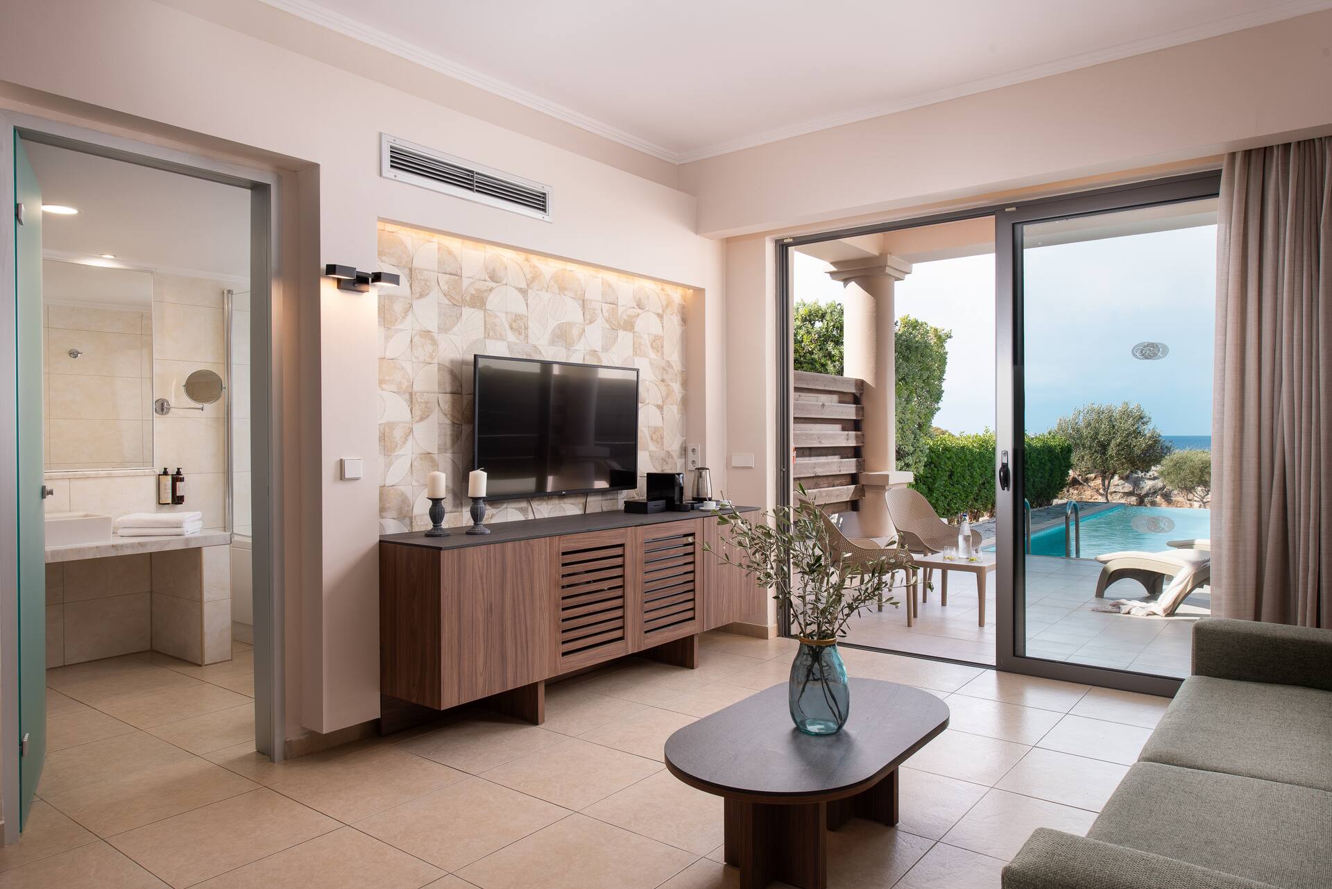 <p>Euphoria Club -juniorsviitti</p>