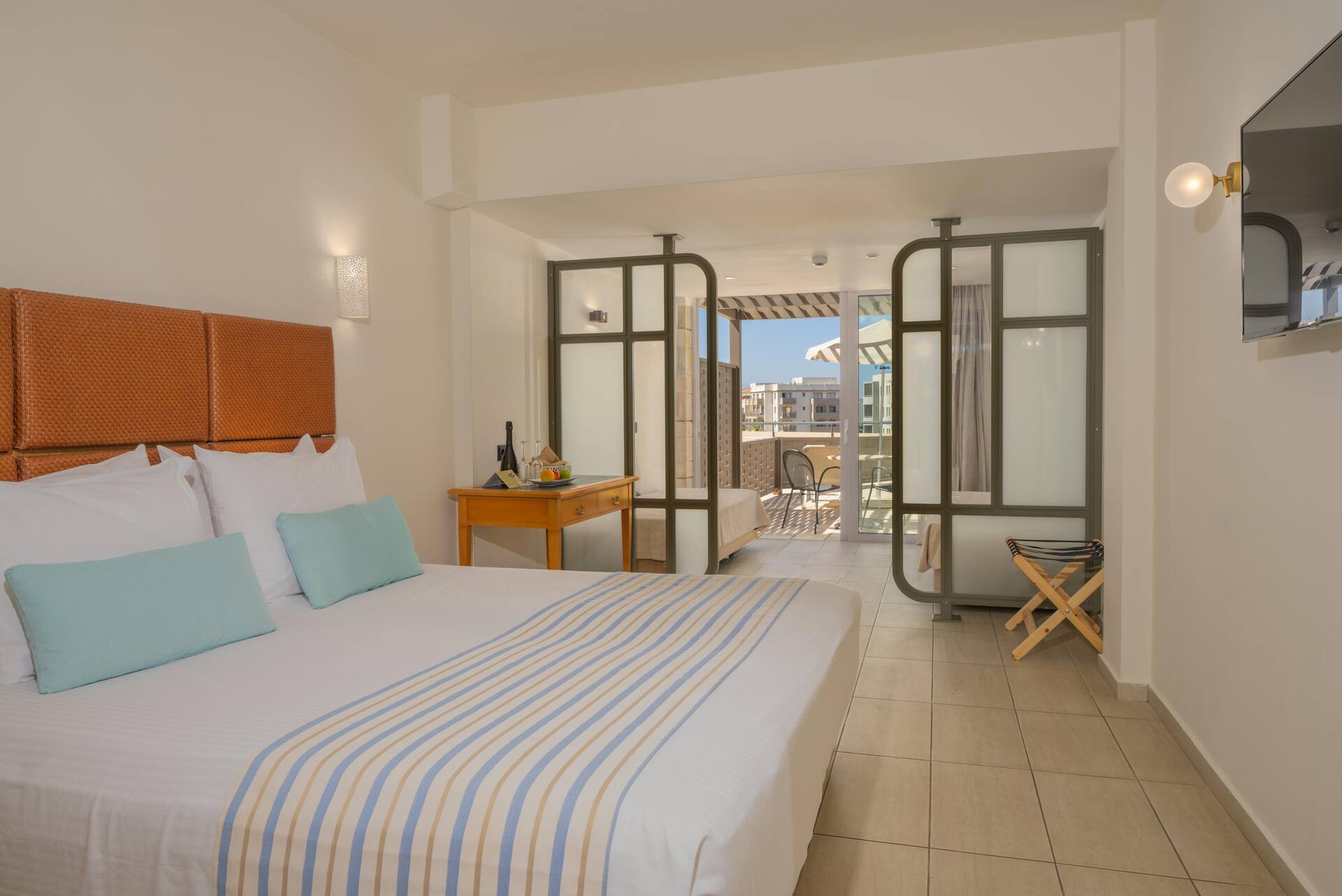 <p>Superior-juniorsviitti</p>