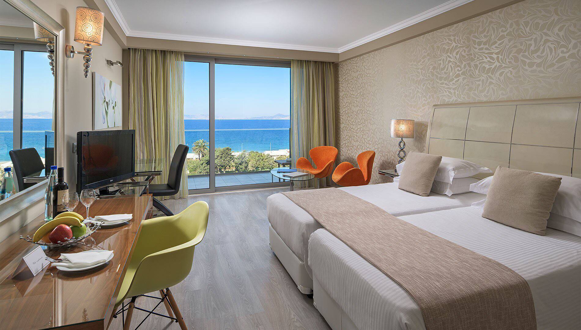 <p>Deluxe-huone, merinäköala</p>