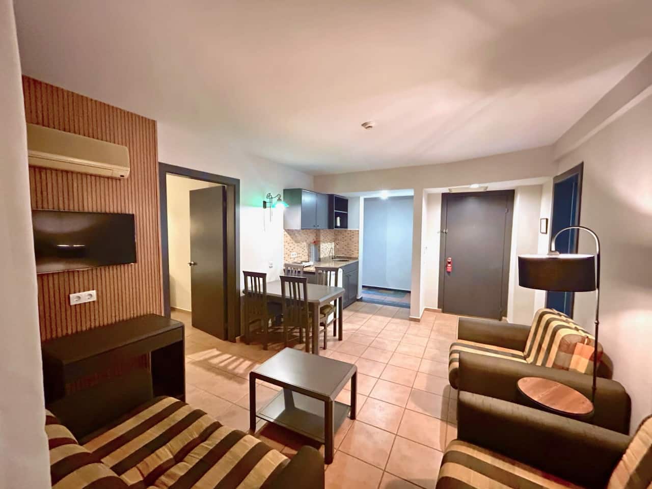 <p>Premium-huoneisto, kaksi makuuhuonetta</p>