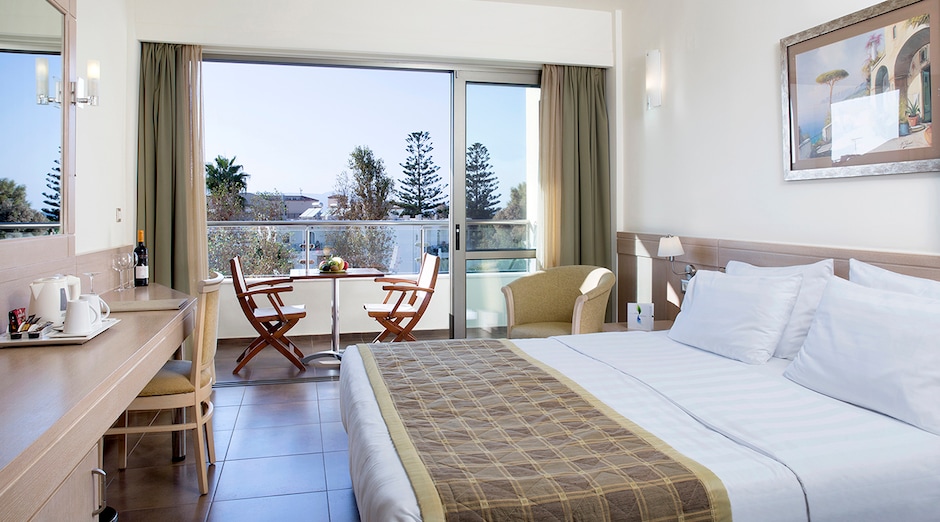 Thalassa Beach Resort, Agia Marina 17 - <p>kahden hengen huone</p>