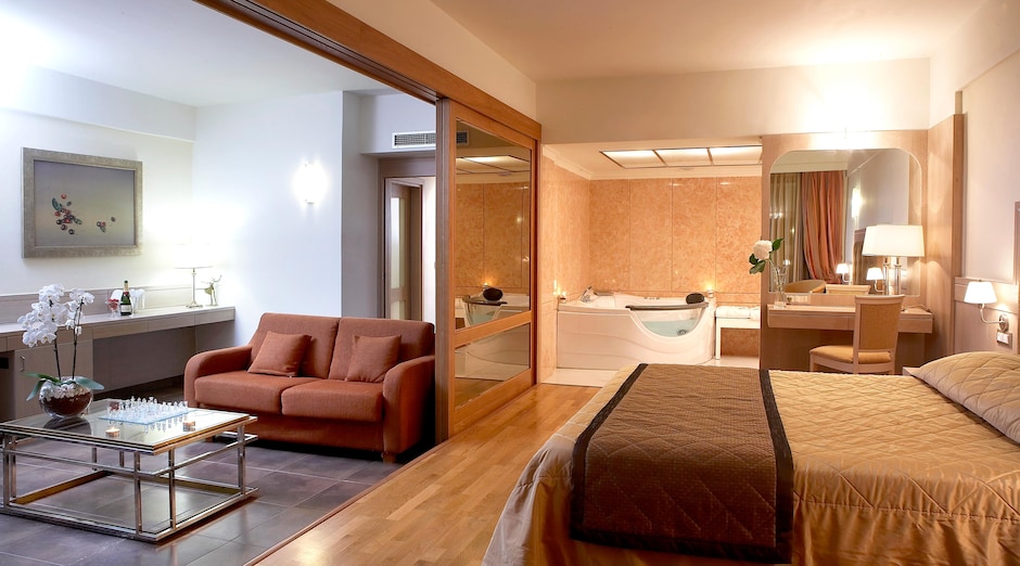 Thalassa Beach Resort, Agia Marina 23 - <p>Executive-sviitti</p>