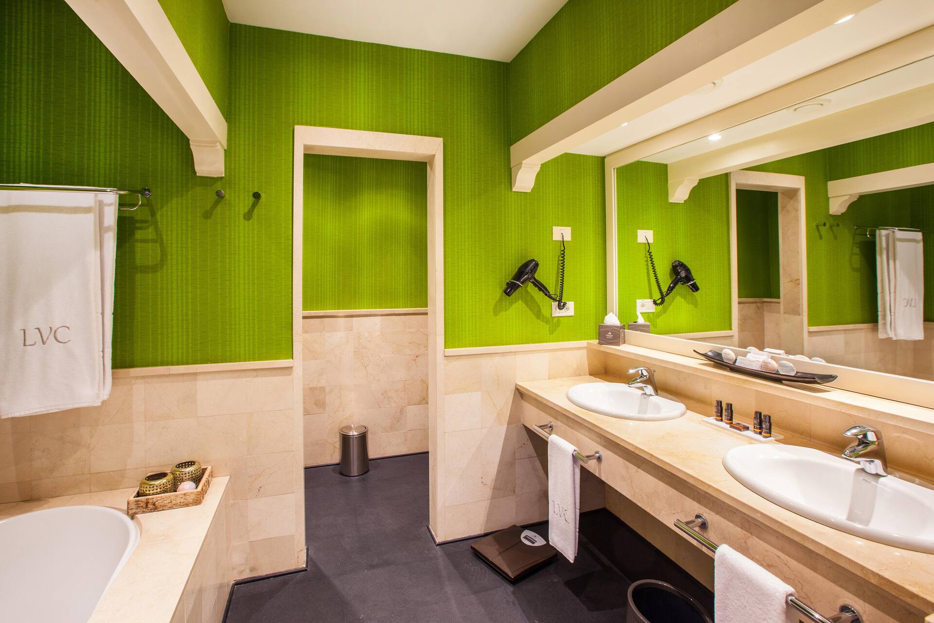 <p>Unique Deluxe View -huone</p>