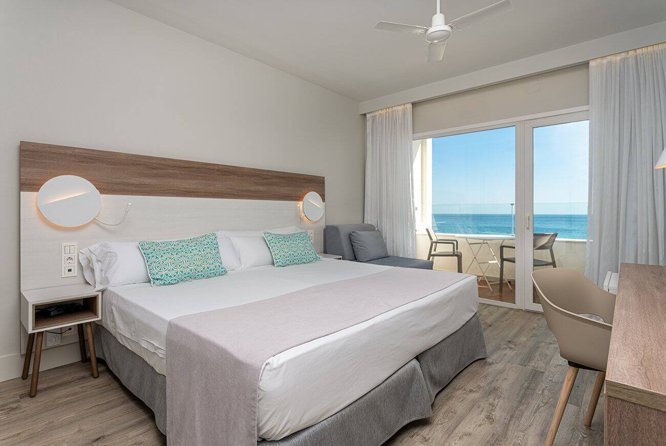 <p>Deluxe -/Premium-huone</p>