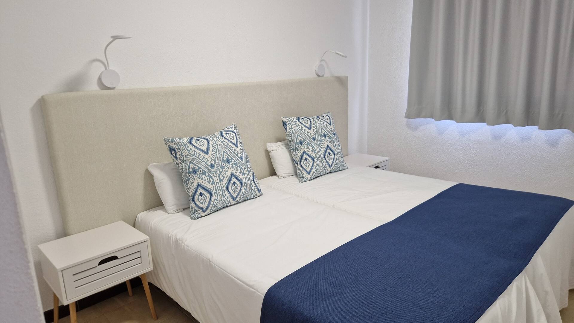 <p>Kahden hengen huone/Superior-huone</p>