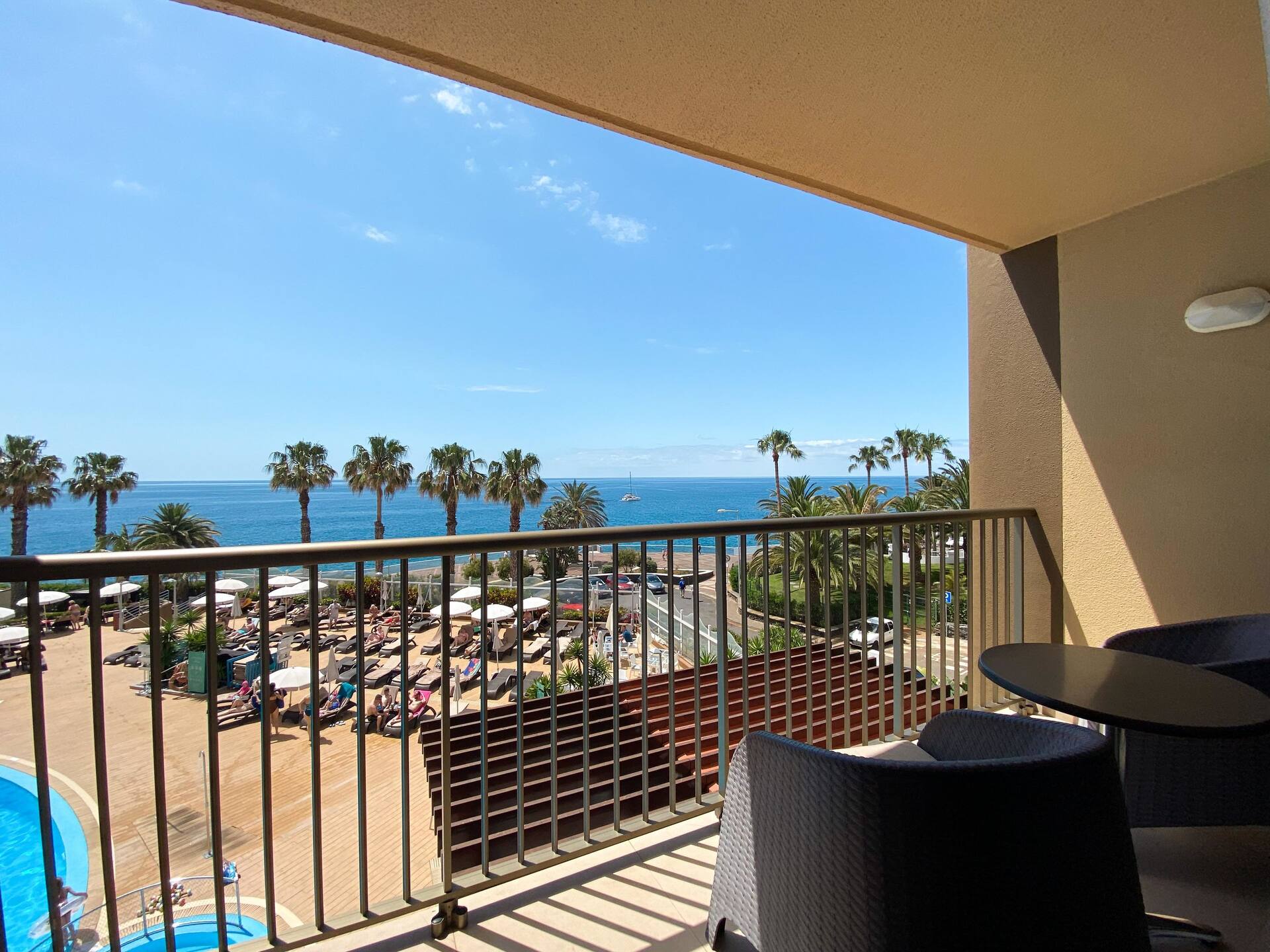 <p>kahden hengen Twin Superior -huone, merinäköala</p>