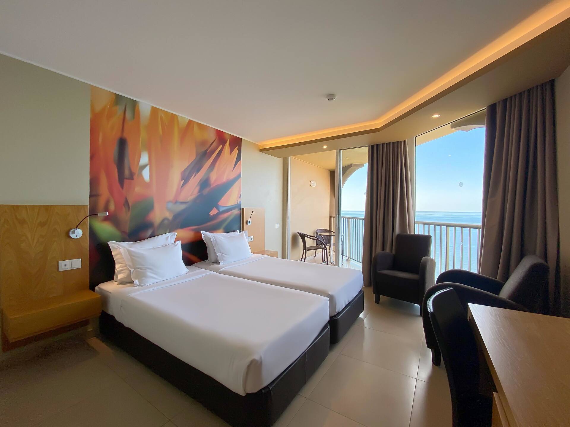 <p>kahden hengen Twin-huone, merinäköala</p>