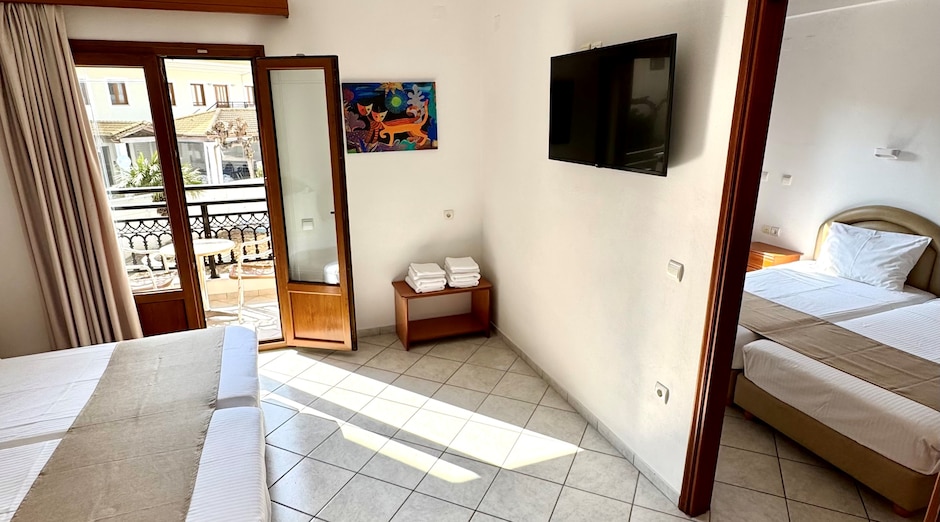 Markos Studios 9 - <p>Neljän hengen yksiö</p>