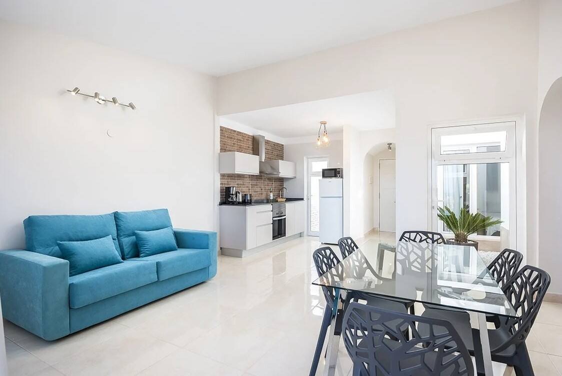 <p>Bungalow-huoneisto, kaksi makuuhuonetta</p>