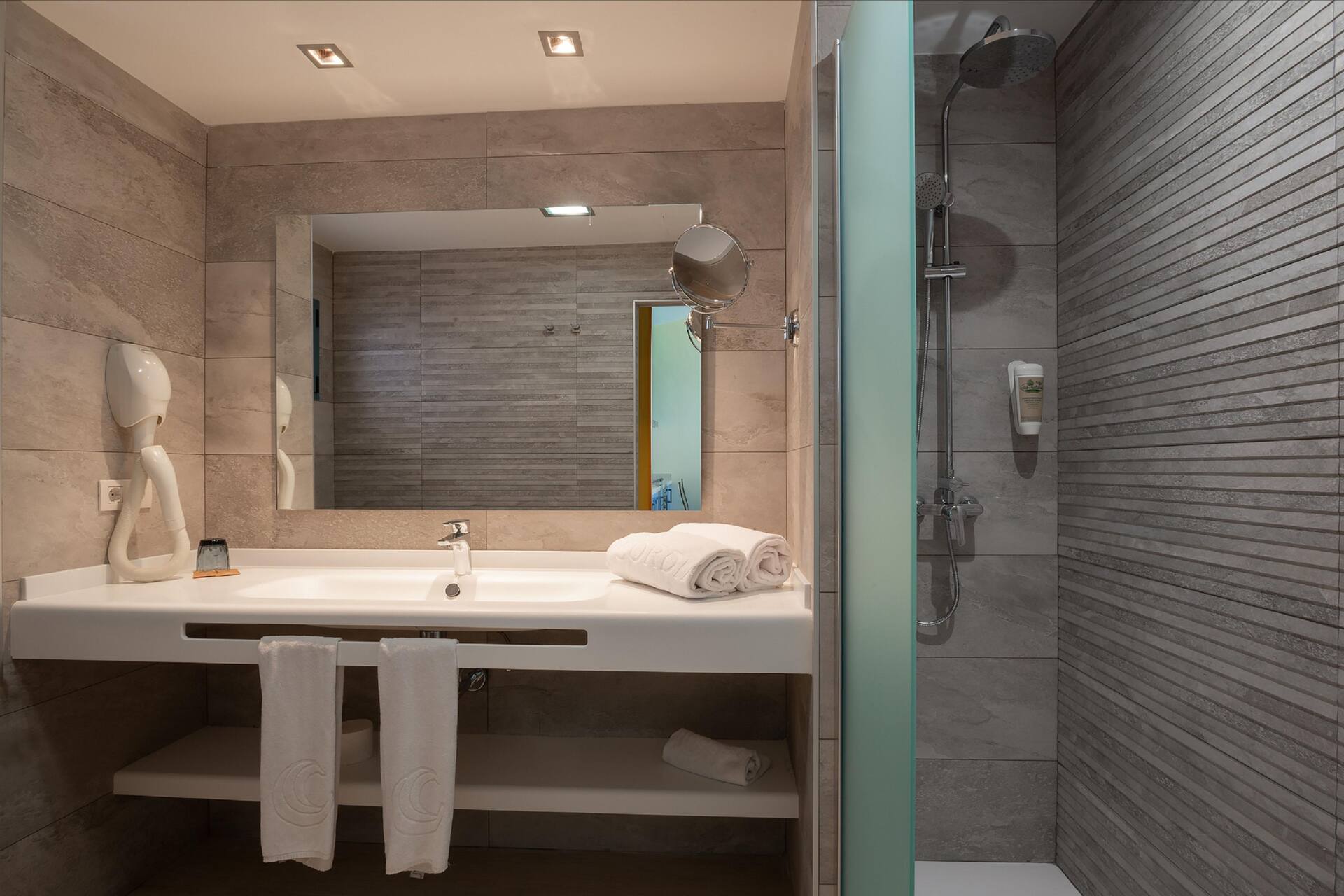 <p>Plus-kaksio/Superior-kaksio</p>