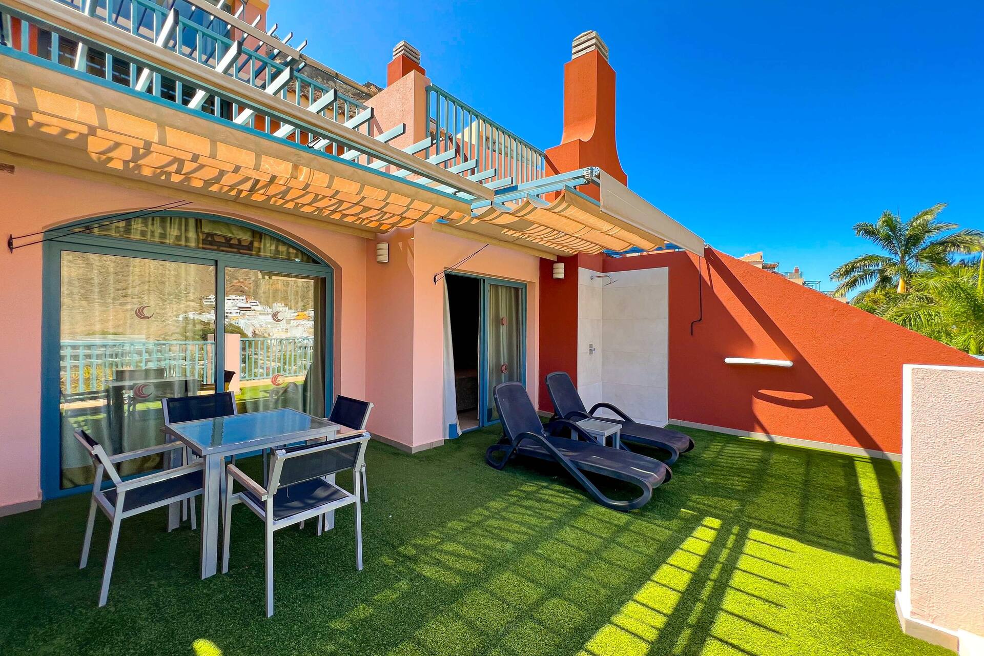 <p>Plus-huoneisto, kaksi makuuhuonetta/Superior-huoneisto, kaksi makuuhuonetta</p>