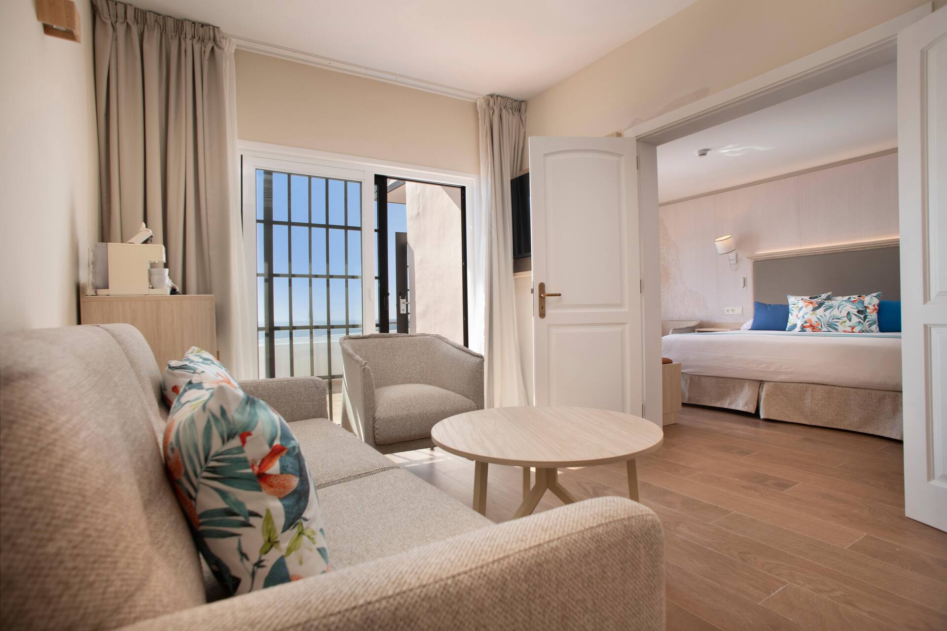 <p>Laurisilva-juniorsviitti</p>