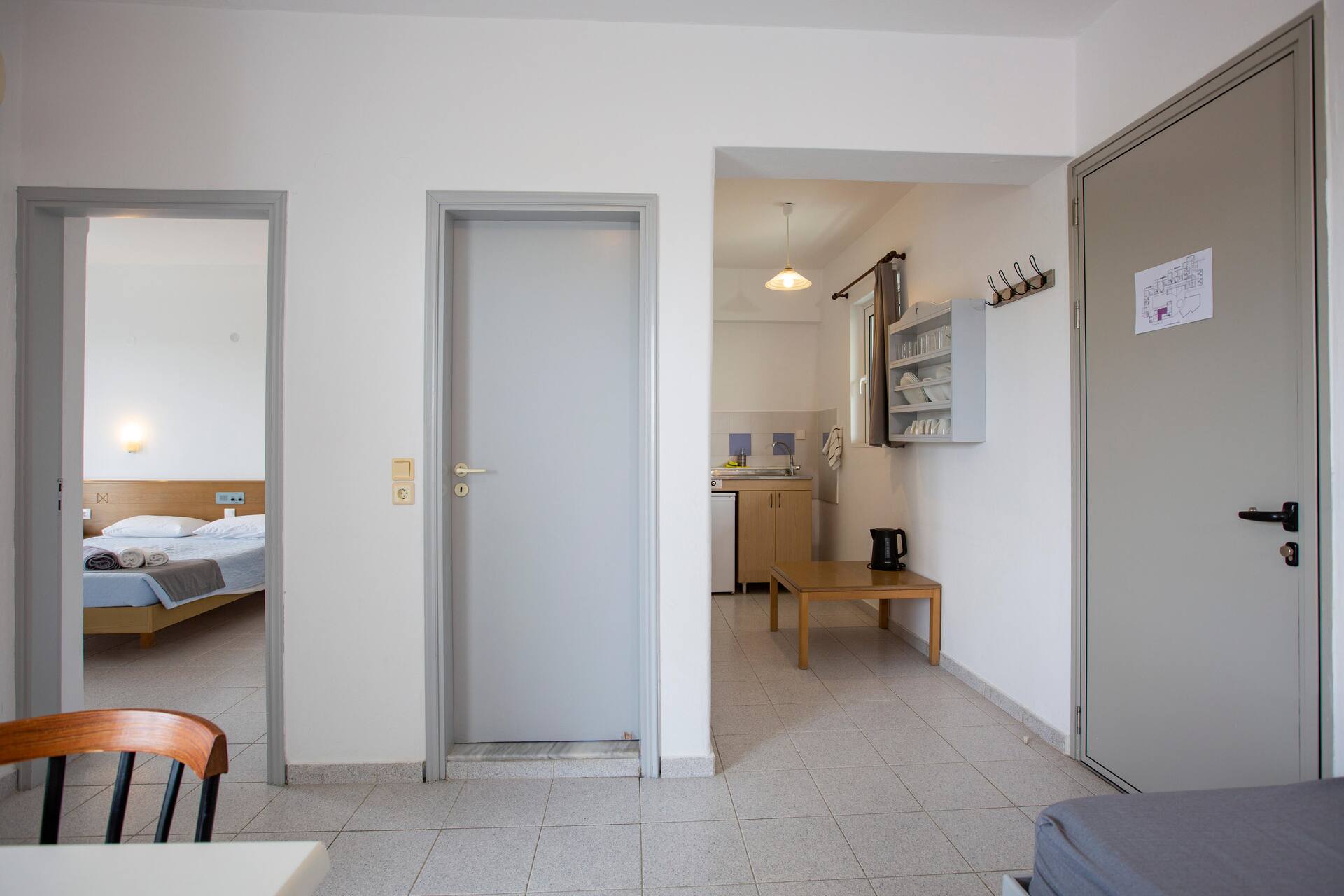 <p>Kaksio, parveke</p>