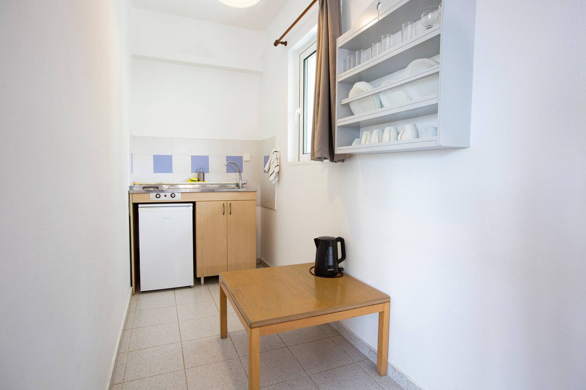 <p>Kaksio, parveke</p>