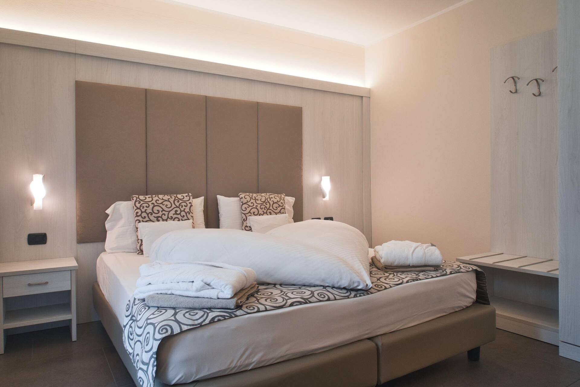 <p>Romantic-huone</p>