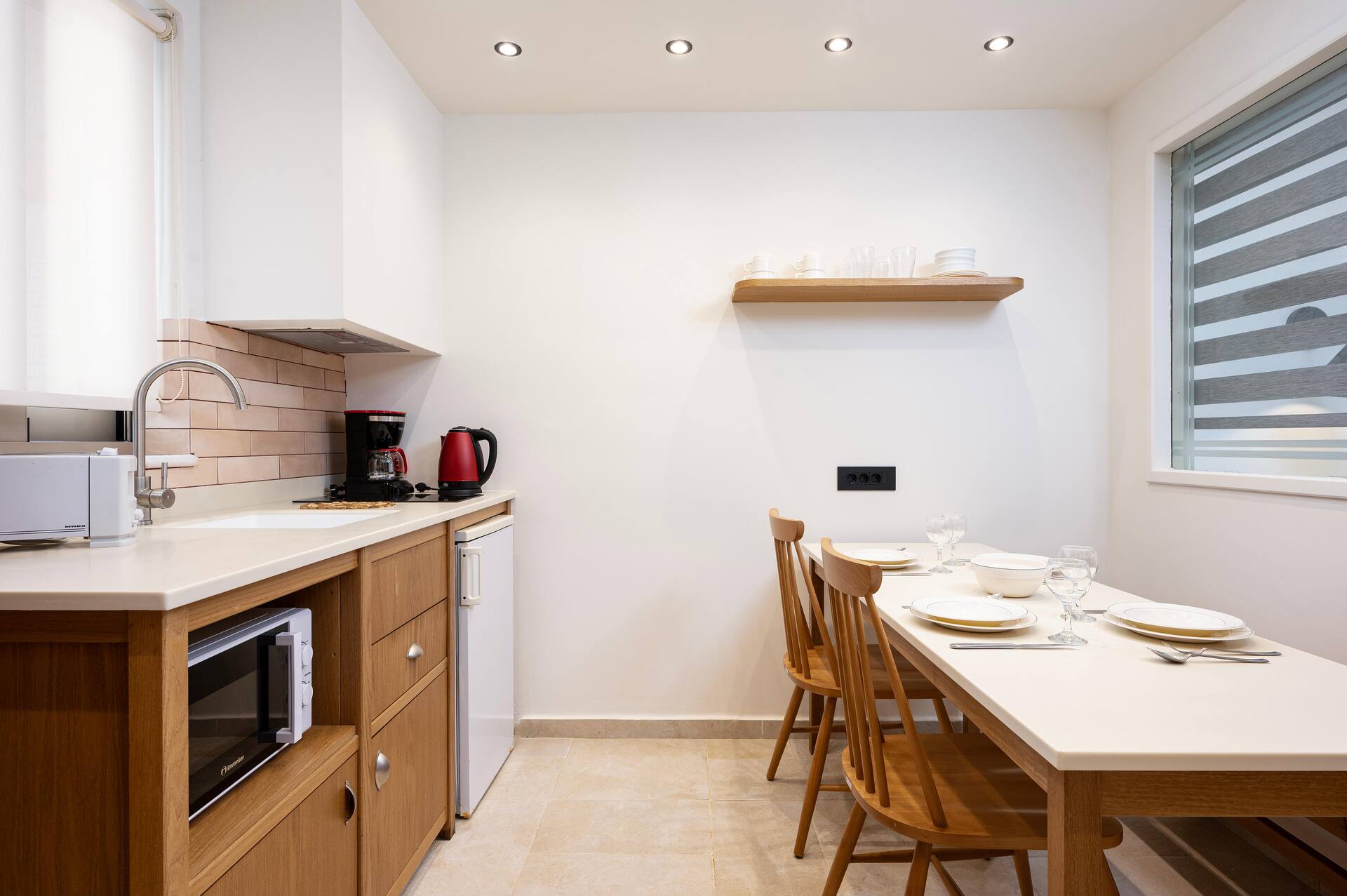 <p>Superior-kaksio / Aegean-sviitti / Aegean-perhesviitti</p>