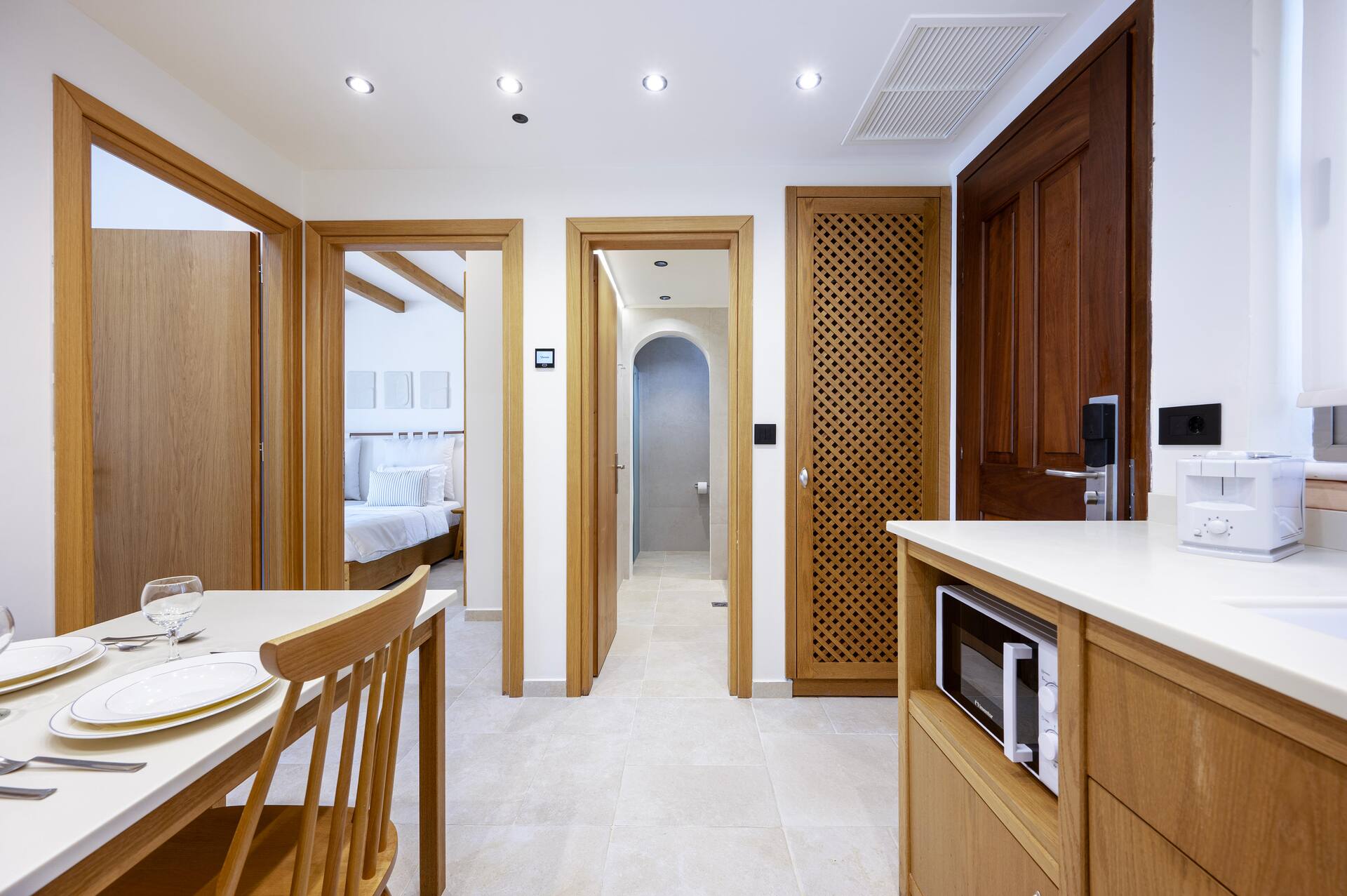 <p>Superior-kaksio / Aegean-sviitti / Aegean-perhesviitti</p>