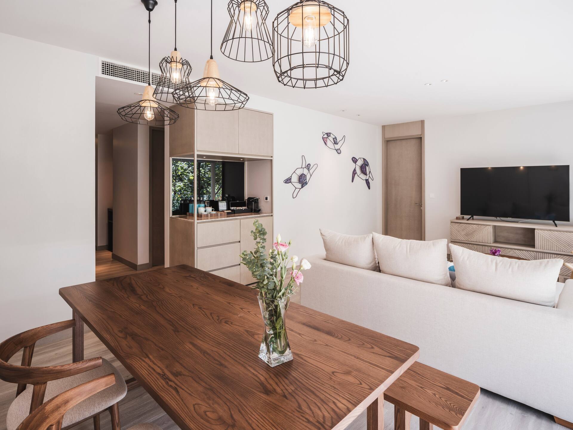 <p>perhesviitti, kaksi makuuhuonetta</p>