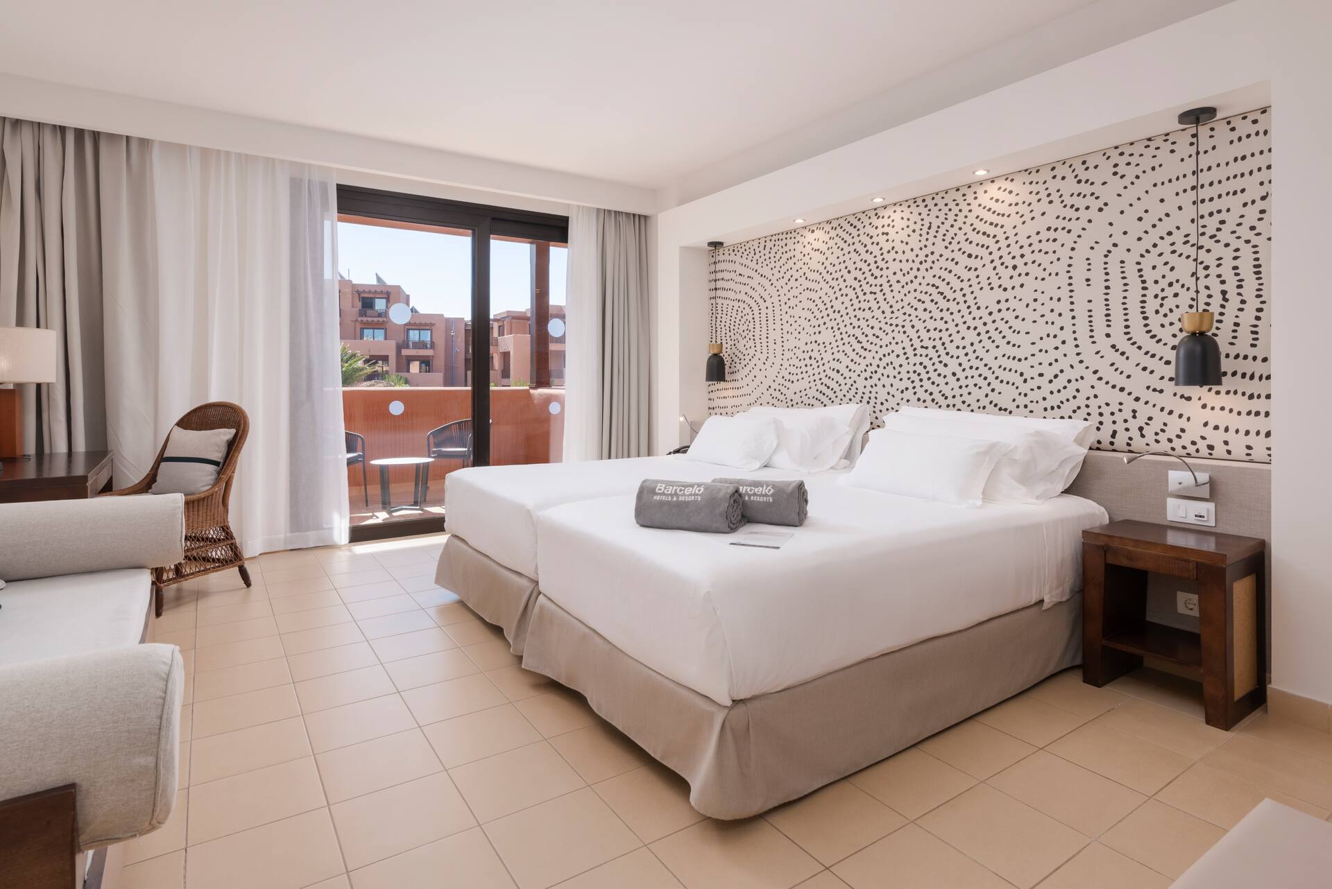 <p>kahden hengen huone</p>