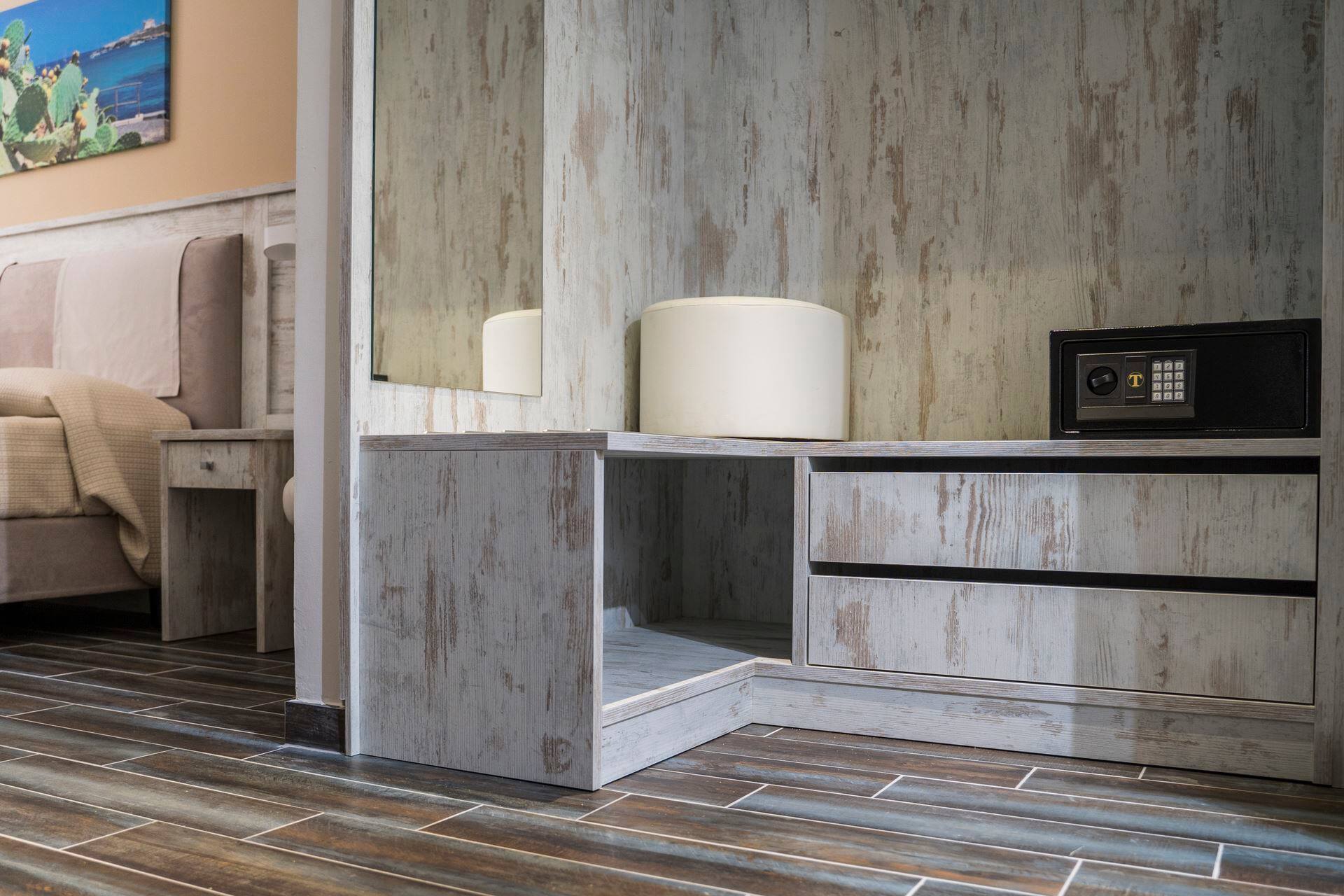 <p>Superior-huone</p>